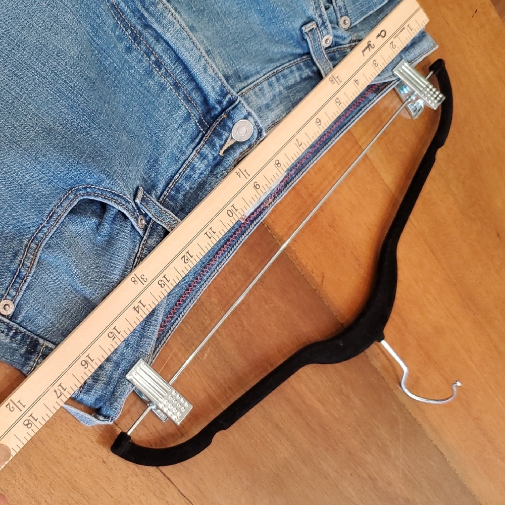 Women's Levi's 515 cuffed Denim Shorts Size 14 - Picture 7 of 14